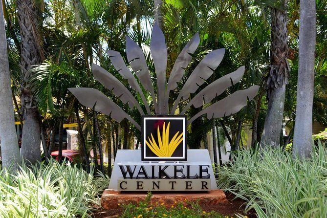Waikele Outlet Shopping Shuttle from Waikiki - The Ride and Group Dynamics
