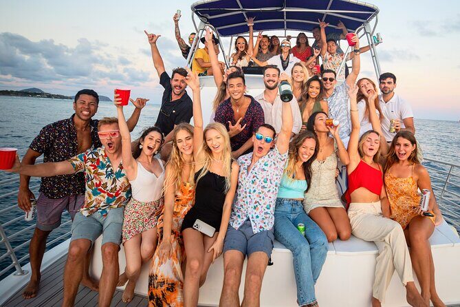 Waikiki Friday Fireworks Party Cruise with Live DJ & Full Bar - Who Should Consider This Cruise?