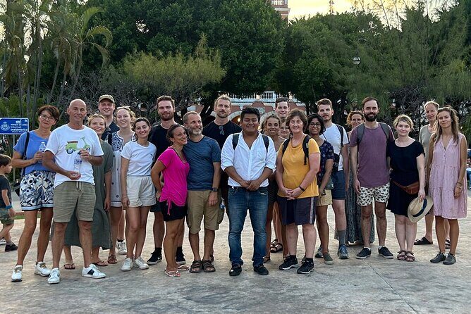 Walking Tour in the City of Mérida - Art and Murals: A Window into Local Identity