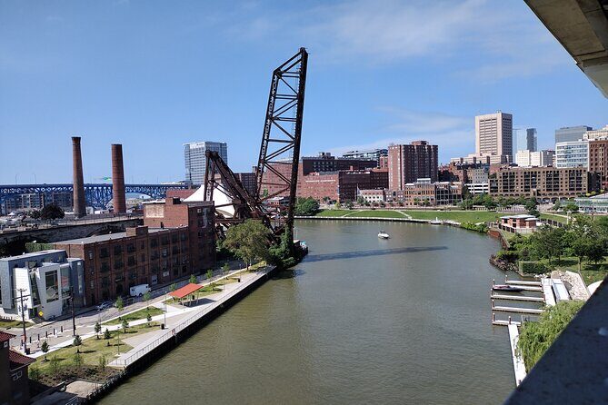 Walking tour of Cleveland - Practical Aspects and Value