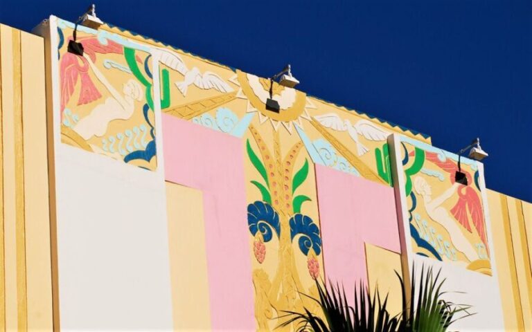 Walking Tour with Cocktails(optional) Miami - Who Should Consider This Tour?