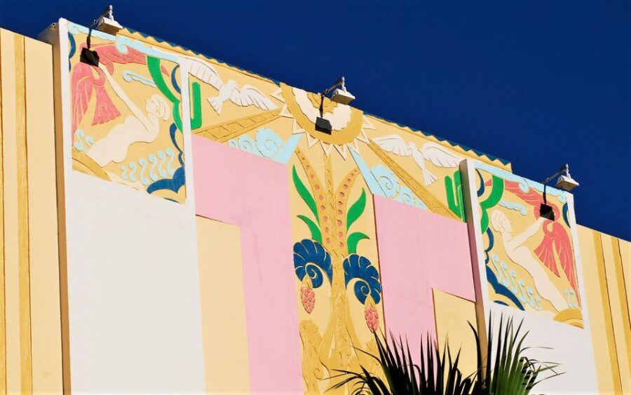 Walking Tour with Cocktails(optional) Miami - Who Should Consider This Tour?