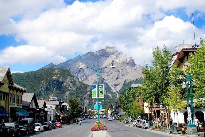 Wapiti - Uncover the Beauty of Western Canada (7-days) - Authentic Experiences and Authenticity