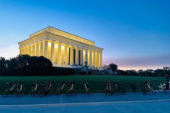 Washington DC Sites at Night Guided Bicycle Tour - The Sum Up