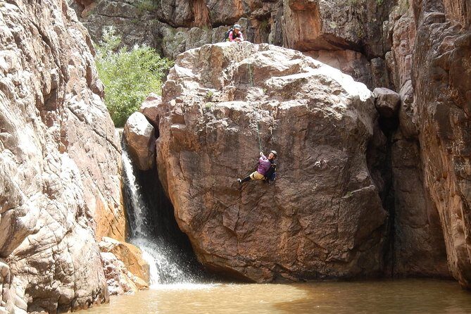 Water Canyon Adventure - Navigating to the Canyon