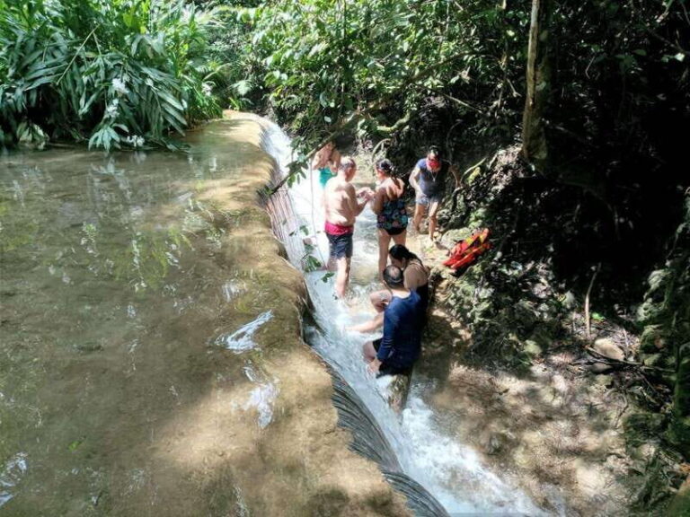 Waterfalls in Huatulco "Tradition and fun in the Sierra". - The Value of the Experience