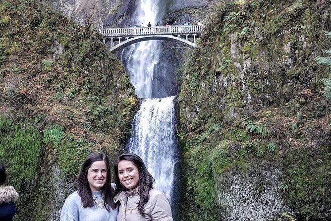 Waterfalls & Wine Tour-Multnomah Falls,Vineyards,Hood River Combo - FAQ