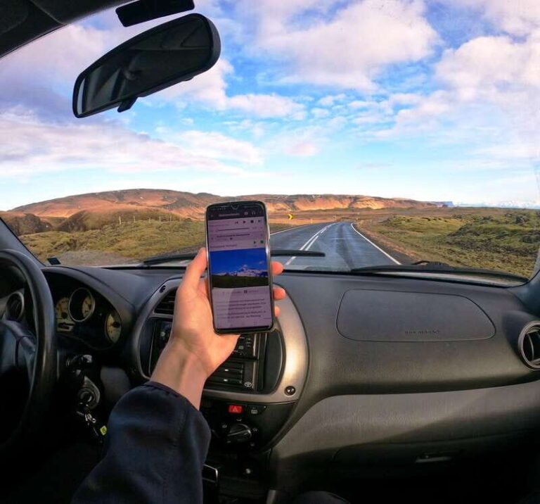Western Canada Self-Driving Audio Guide English and German - Breaking Down the Experience