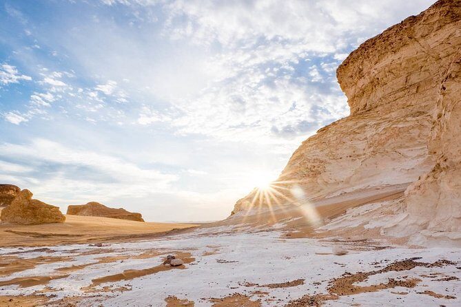 White & Black Desert camp safari 2 Days Tour From Cairo and Giza - What Makes This Tour Stand Out?
