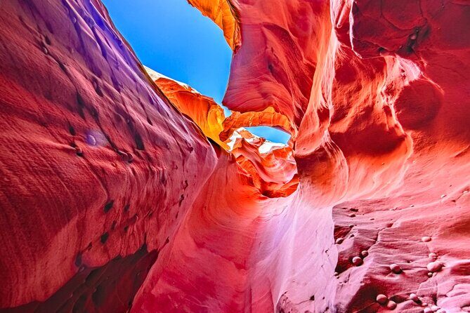 Wind Pebble Canyon Full Hiking tour through Antelope Canyon - What to Expect from the Tour