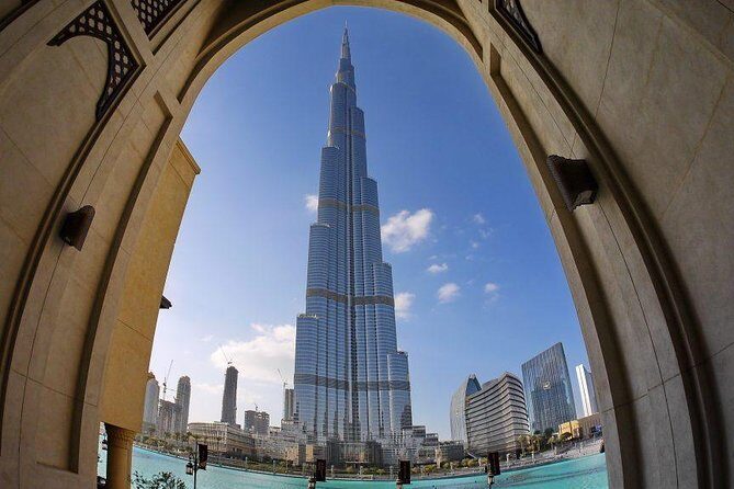 Wings of Dubai: Downtown Dubai Art & Architecture Tour - Transport and Practicalities
