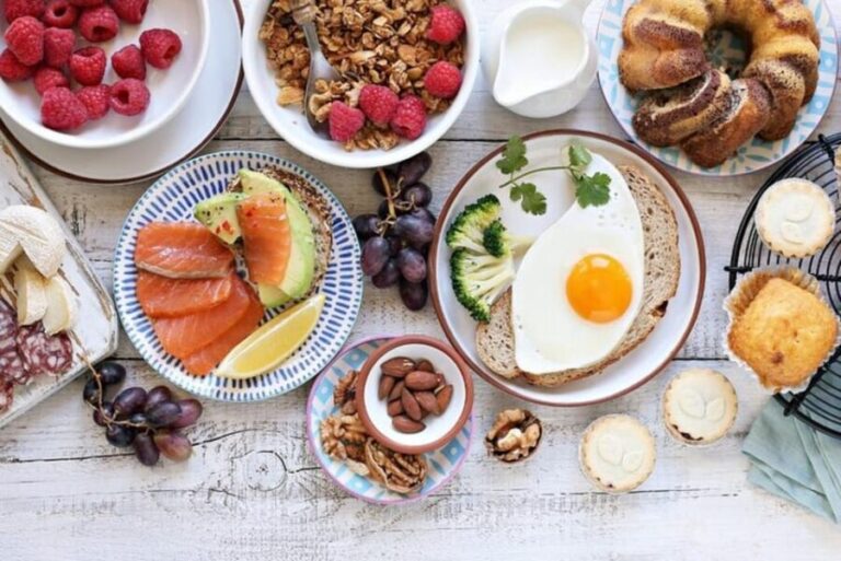 Winter Haven: Guided Brunch Tour with Local Delicacies - Exploring Historic and Musical Roots