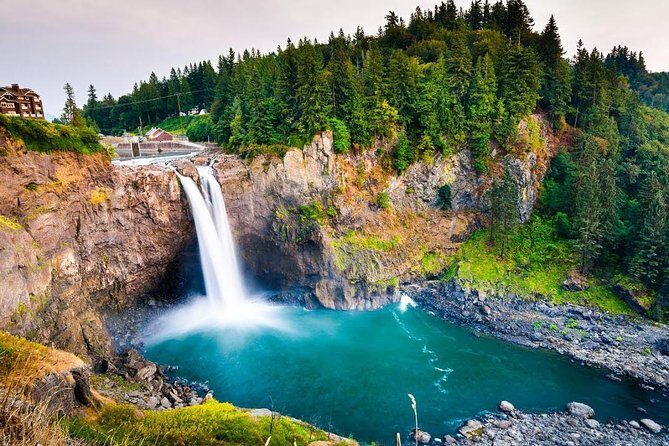 Woodinville Wine and Snoqualmie Falls Day Tour - Transportation, Group Size, and Practicalities