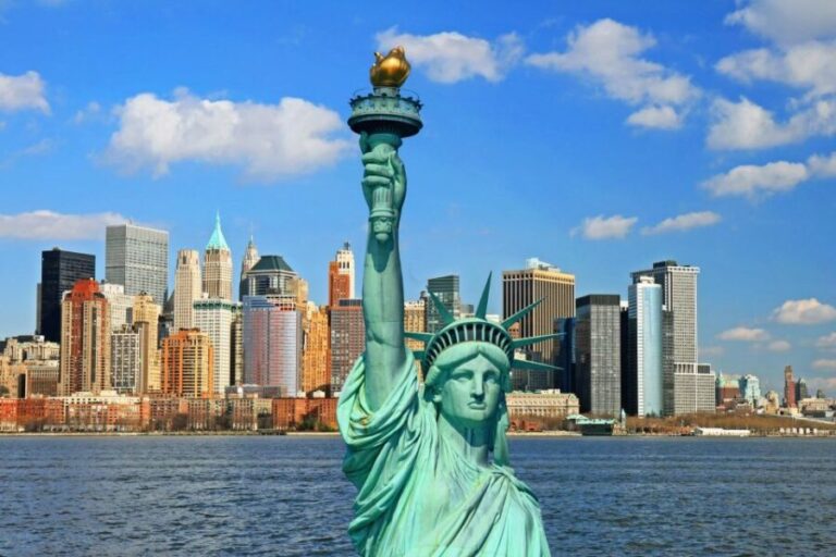 WWII and American War History Private Tour in New York City - Who Should Consider This Tour?