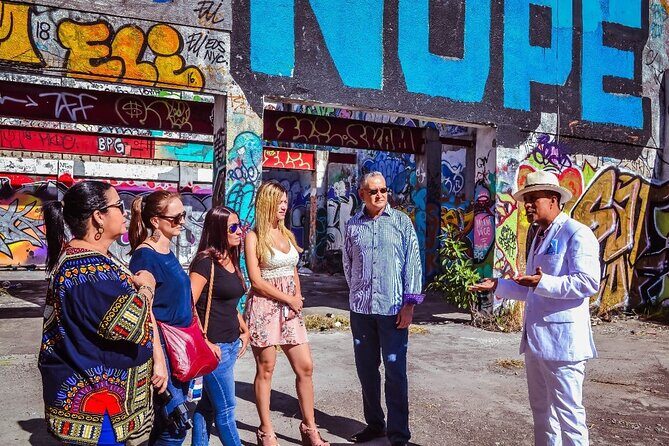 Wynwood Graffiti Tour and Workshop: Create Your Own Street Art - Discovering Wynwood: The Neighborhood and Its Art