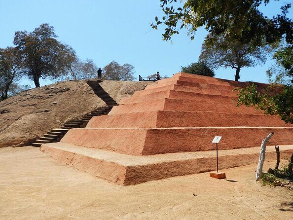Xihuacan Culture and Archaeology Tour - Food and Refreshments: A True Mexican Lunch