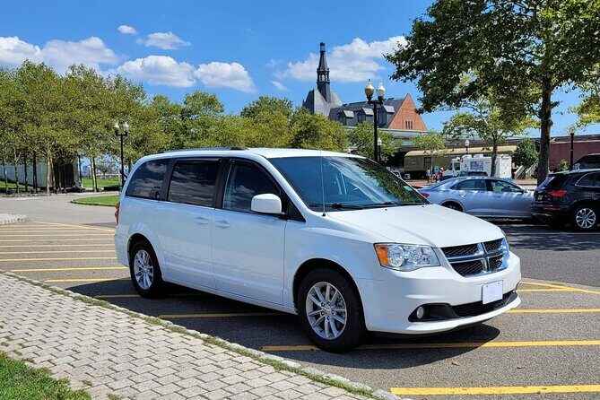 XL Mini Van from EWR Airport to Cape Liberty Cruise Terminal - The Experience on the Road
