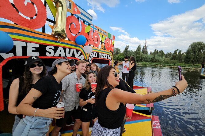 Xochimilco Boat Party - Authenticity and Cultural Flavor