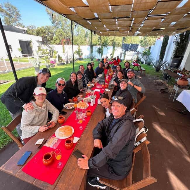 Xochimilco: Kayak ride at sunrise with breakfast - What to Expect from the Tour