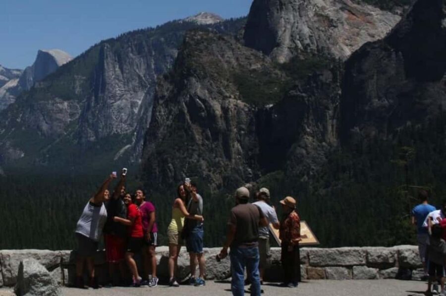 Yosemite Hwy 140: Glacier Point &Yosemite Valley Tour &Lunch - Who Will Benefit Most?
