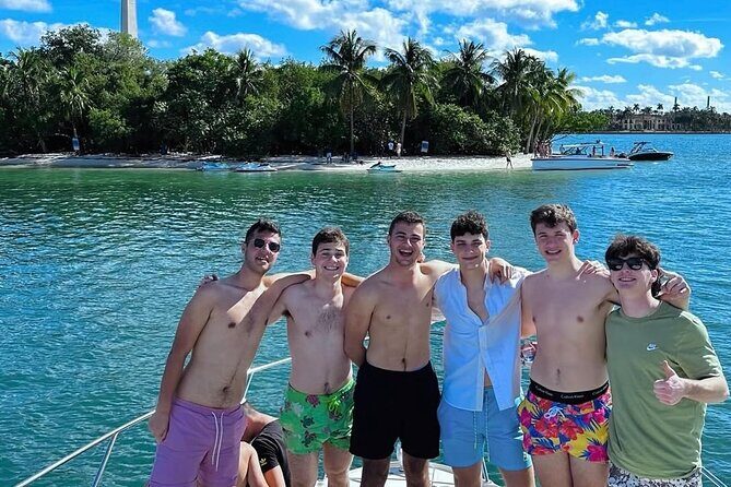 Your Miami Yacht Charter - The Route and Highlights