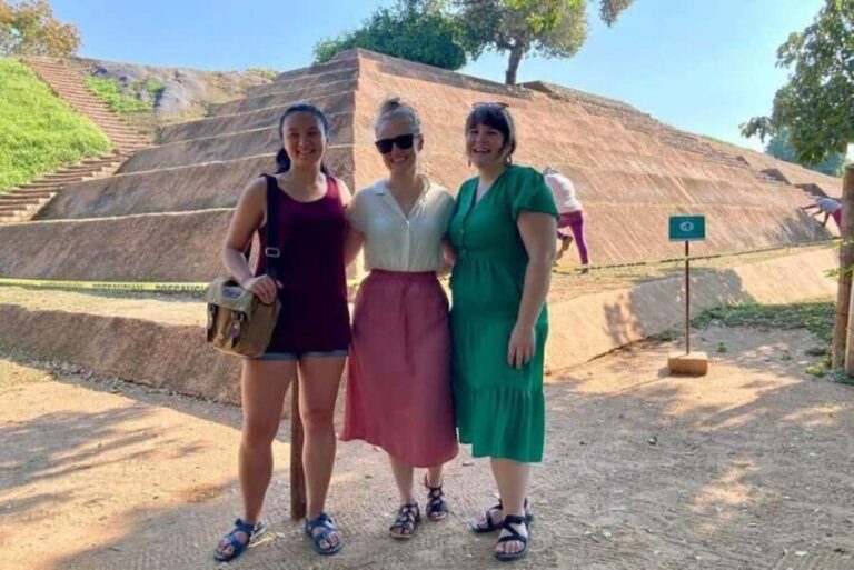 Zihuatanejo: Xihuacan Archaeological Tour with Museum Visit - The Archaeological Site: What You Can Expect