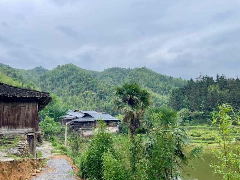 1 Day Guilin Tour: Village Visit, Waterfall Viewing, Hiking - The Value of the Tour: What’s Included and What’s Not