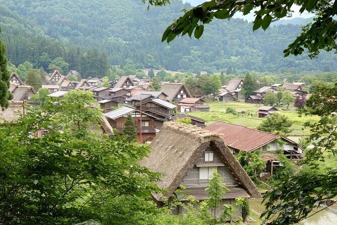 1-Day Takayama Tour: Explore Scenic Takayama and Shirakawago - What’s Included and What’s Not