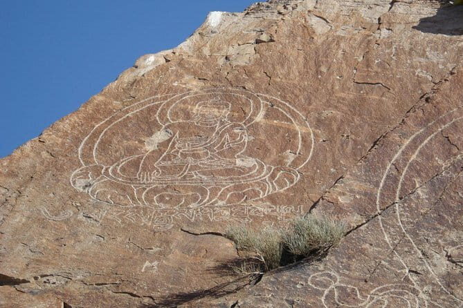1 Day Tour: Castle of nomads & Buddha petroglyphs - A Closer Look at the Itinerary