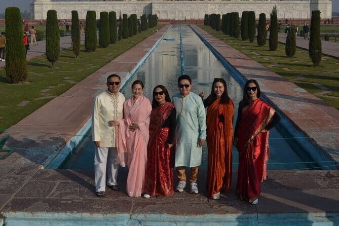 1 Day Tour from Delhi Taj Mahal and Agra Fort by Private Car - A Close Look at the Itinerary