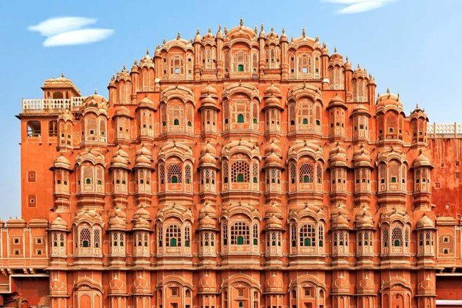 1-Day Trip to Jaipur from Mumbai with Both side Commercial Flights - FAQ