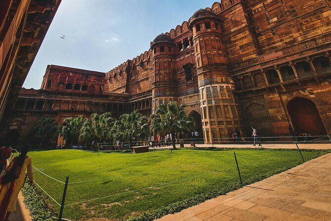 1-Day Trip to The Taj Mahal and Agra with Both side Commercial Flights - Who Should Consider This Tour?