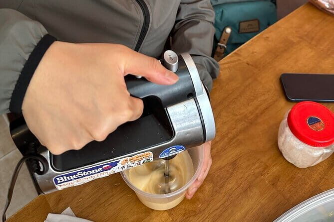 1 hour Egg Coffee Cooking Class with Snack and Local Instructor - The Included Snack and Its Charm