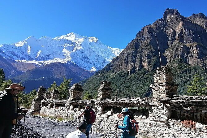 10 Days Annapurna Circuit Trek - What’s Included and What’s Not