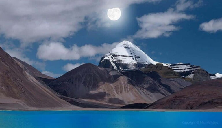 17 Days Kailash Mansarovar Tour & Guge Kingdom Exploration - Transportation, Accommodation, and Guides