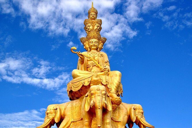 2-Day All Inclusive Leshan Giant Buddha and Emei Mountain Tour - The Detailed Journey: What to Expect from the Tour
