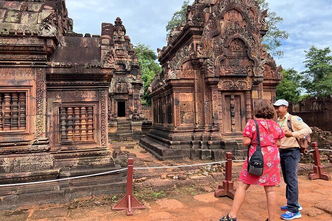 2-Day Angkor Wat and Banteay Srei Temple Tour - Transportation, Timing, and Comfort
