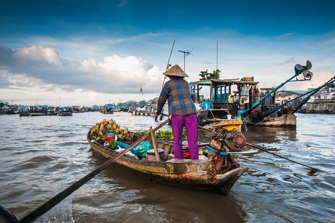 2-Day Mekong Delta Luxury Group Tour from Ho Chi Minh City - Exploring the Itinerary in Detail
