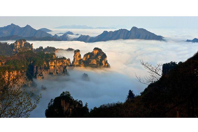 2-Day Mini Group Zhangjiajie Tour: Avatar Mountain & Glass Bridge - Who Will Love This Tour?