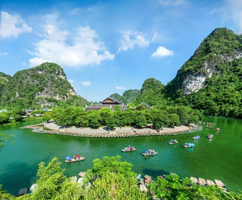 2-Day Ninh Binh: Hoa Lu, Trang An, Mua Cave & Cuc Phuong - Exploring Hoa Lu: The Historic Heart of Ninh Binh