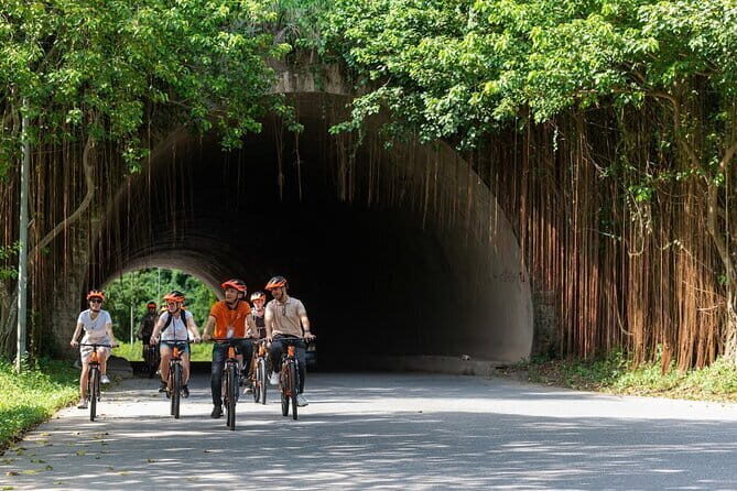 2-Day Visit All Ninh Binh Attractions from Hanoi by local experts - Why This Tour Offers Great Value
