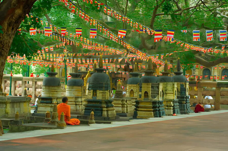 2 Days Bodhgaya Tour from Varanasi - A Detailed Look at the 2-Day Bodhgaya Tour