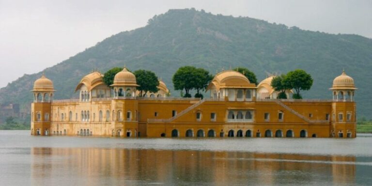 2 Days Jaipur Overnight Tour from Delhi - Practical Aspects: What to Know