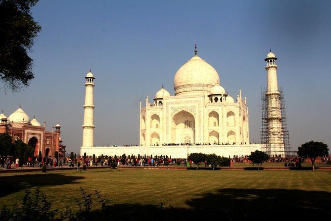 2-Days Private Taj Mahal Sunrise Tour from Mumbai by Round Trip Flights - A Practical Overview of the Tour