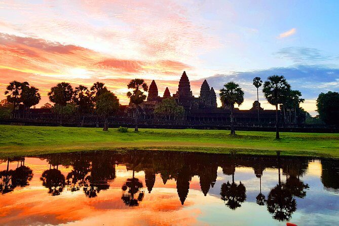 2-Days Private Tour in Angkor Sunrise, Banteay Srei and Beng Mealea Temple - Authentic Experiences and Highlights