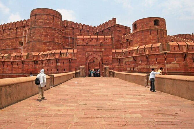 2 Days Tour of Agra (Taj Mahal) & Delhi City Tour - Authentic Experiences and Insights