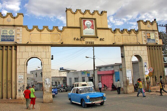 2 Days Tours To Harar Hyena Feeding & Walled City Tours - Exploring the 2 Days Tours to Harar Hyena Feeding & Walled City Tours