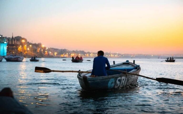 2 Days Varanasi City Tour with Evening Aarti and Boat Ride - Wrapping Up: Is This Tour Right for You?