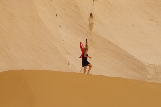2 Days White Desert Tour in Egypt - Black Desert: A Volcanic Wonderland