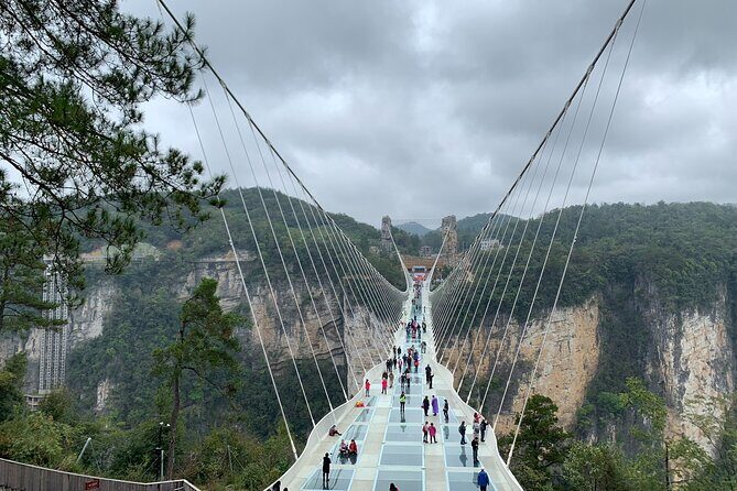 2 Full Days Zhangjiajie National Forest Park & Glass Bridge Tour - Day 1: Climbing Tianzi Mountain and Yuanjiajie